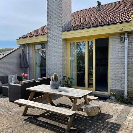Albatros 331 Holiday home Julianadorp